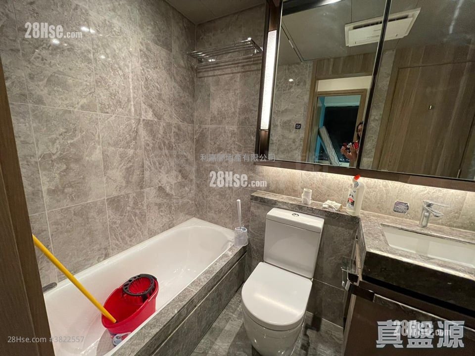 Wings At Seaii Sell 3 Bedrooms , 1 Bathroom 629 ft²