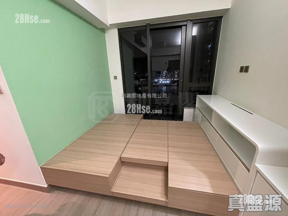 Wings At Seaii Sell 3 Bedrooms , 1 Bathroom 629 ft²