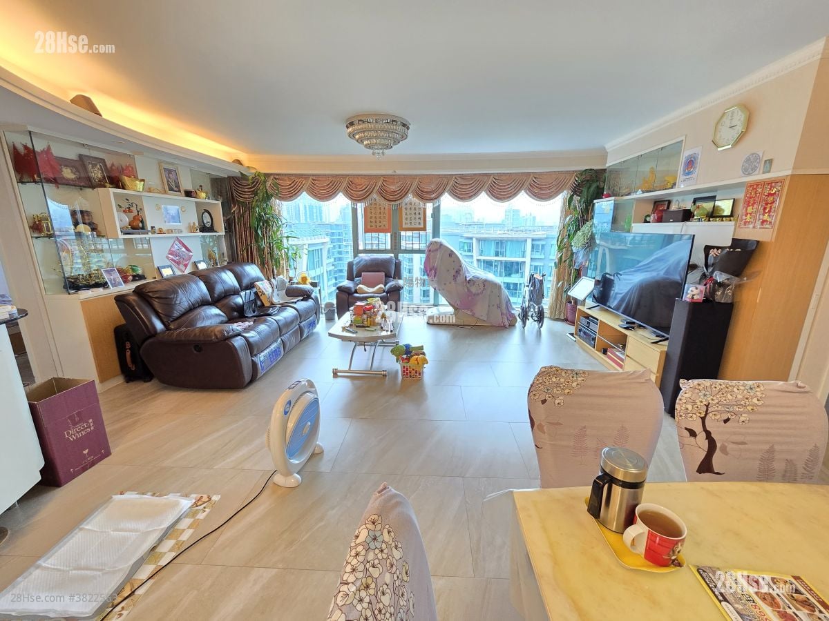 海逸豪园 售盘 5+ 房 , 3 浴室 862 平方尺