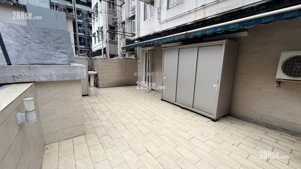 Wing Wah Mansion Sell 2 Bedrooms , 1 Bathroom 510 ft²