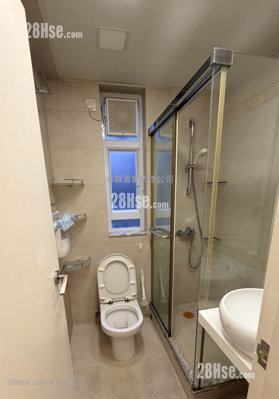 Wing Wah Mansion Sell 2 Bedrooms , 1 Bathroom 510 ft²