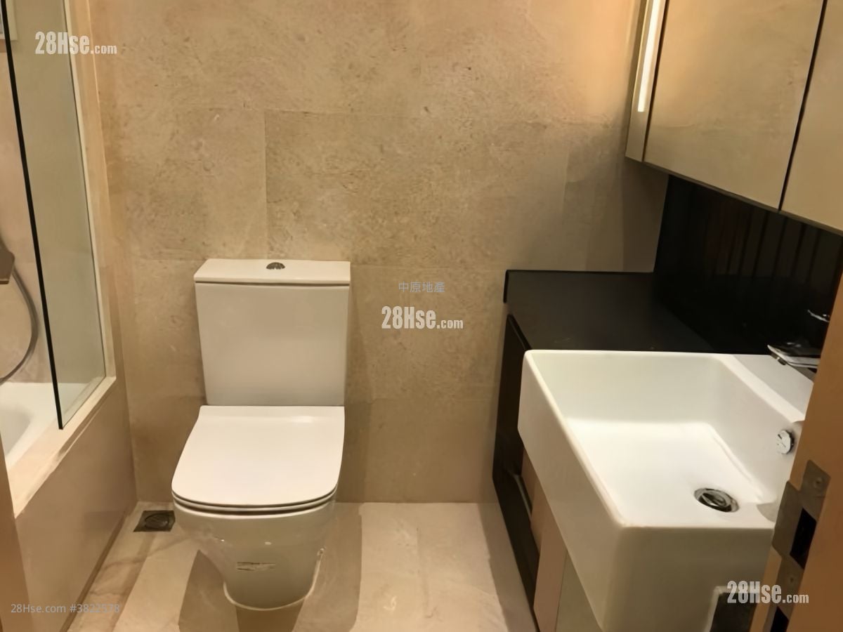 The Papillons Sell 2 Bedrooms , 1 Bathroom 513 ft²