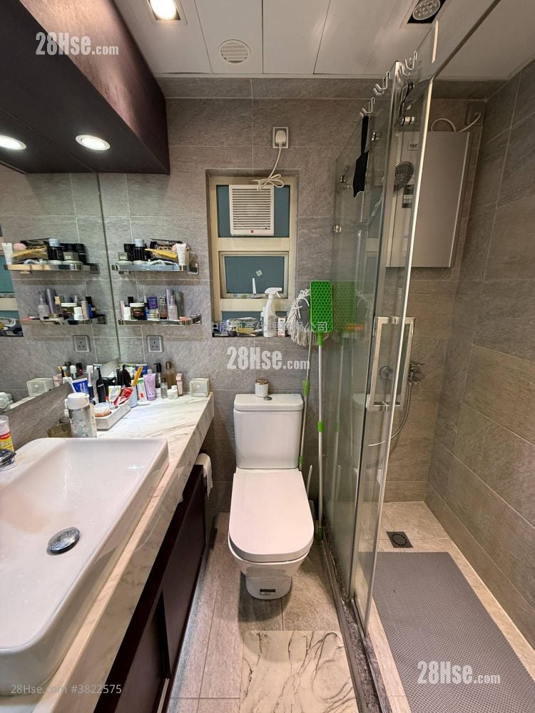 海湾花园 售盘 3 房 , 1 浴室 572 平方尺