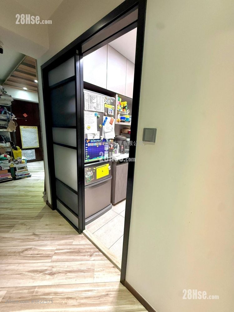 海湾花园 售盘 3 房 , 1 浴室 572 平方尺