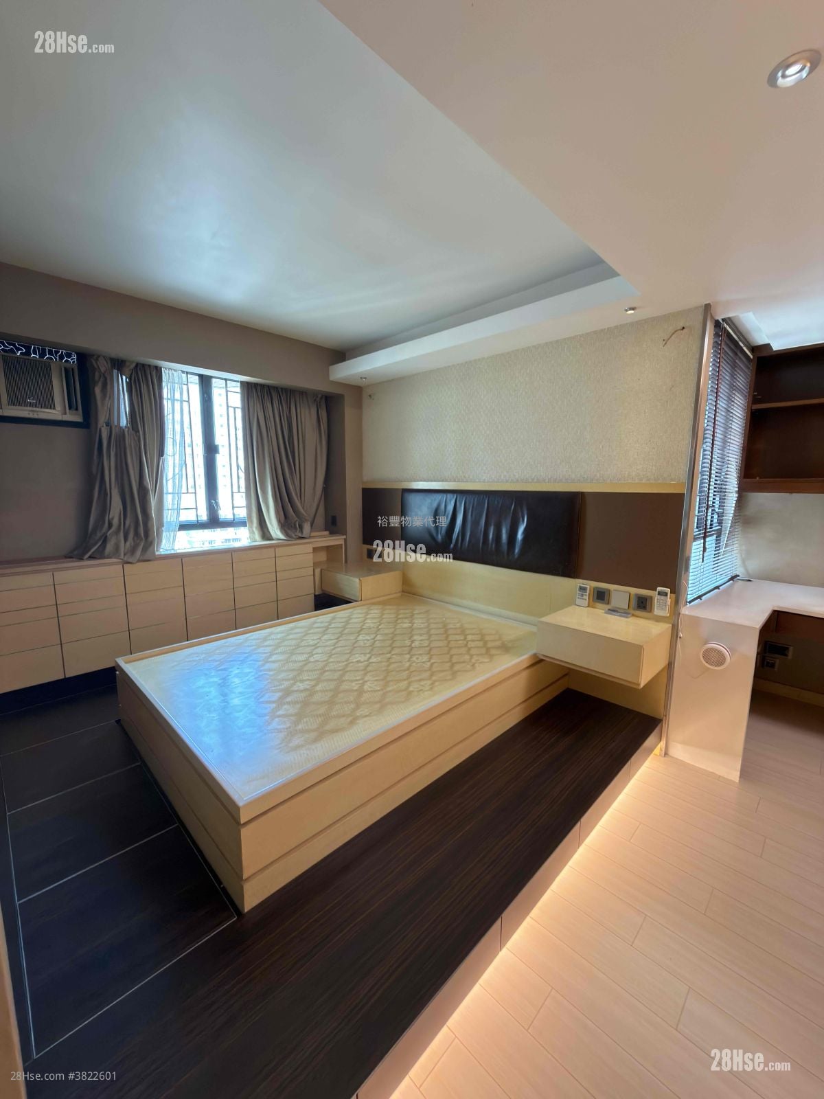 欣荣花园 售盘 5+ 房 , 4 浴室 731 平方尺