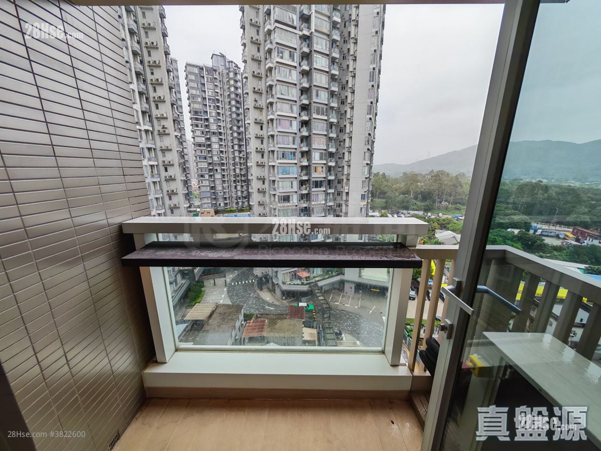 The Parkland Sell 2 Bedrooms 449 ft²