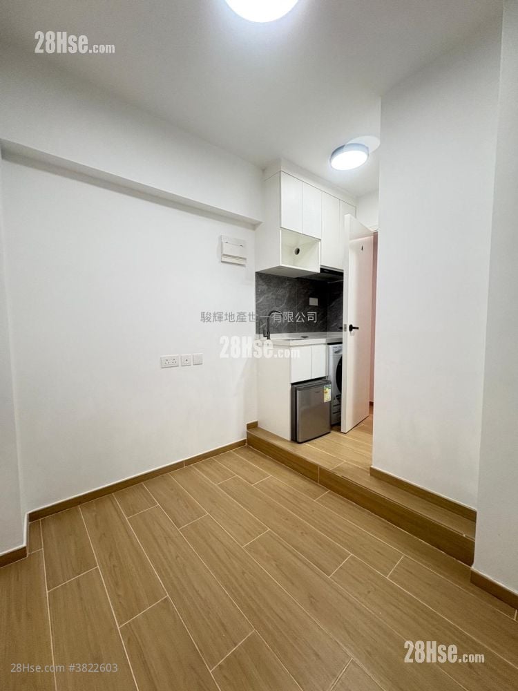 Mirador Mansion Rental 1 Bathroom 120 ft²