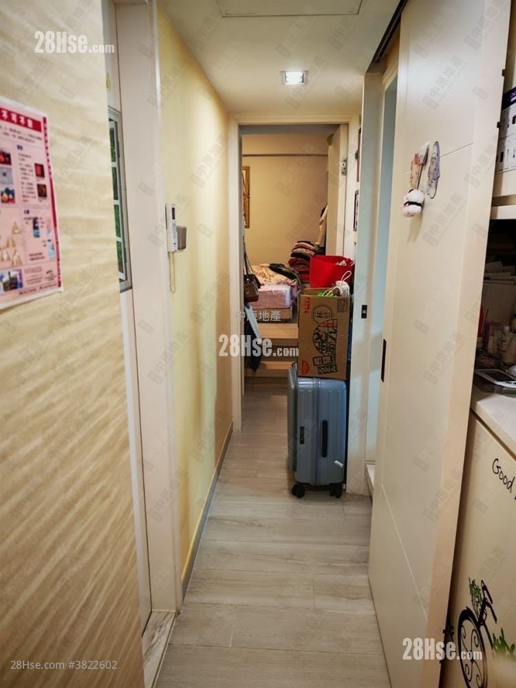 牽晴間 售盤 3 房 556 平方呎