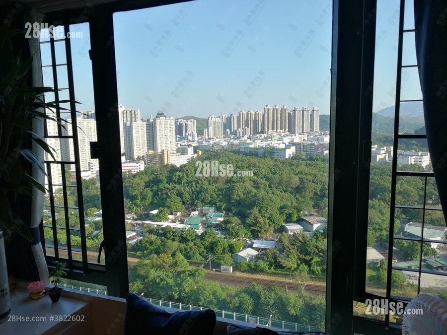 牽晴間 售盤 3 房 556 平方呎