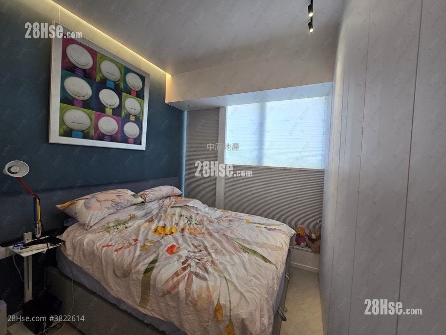 Monterey Sell 2 Bedrooms , 1 Bathroom 549 ft²