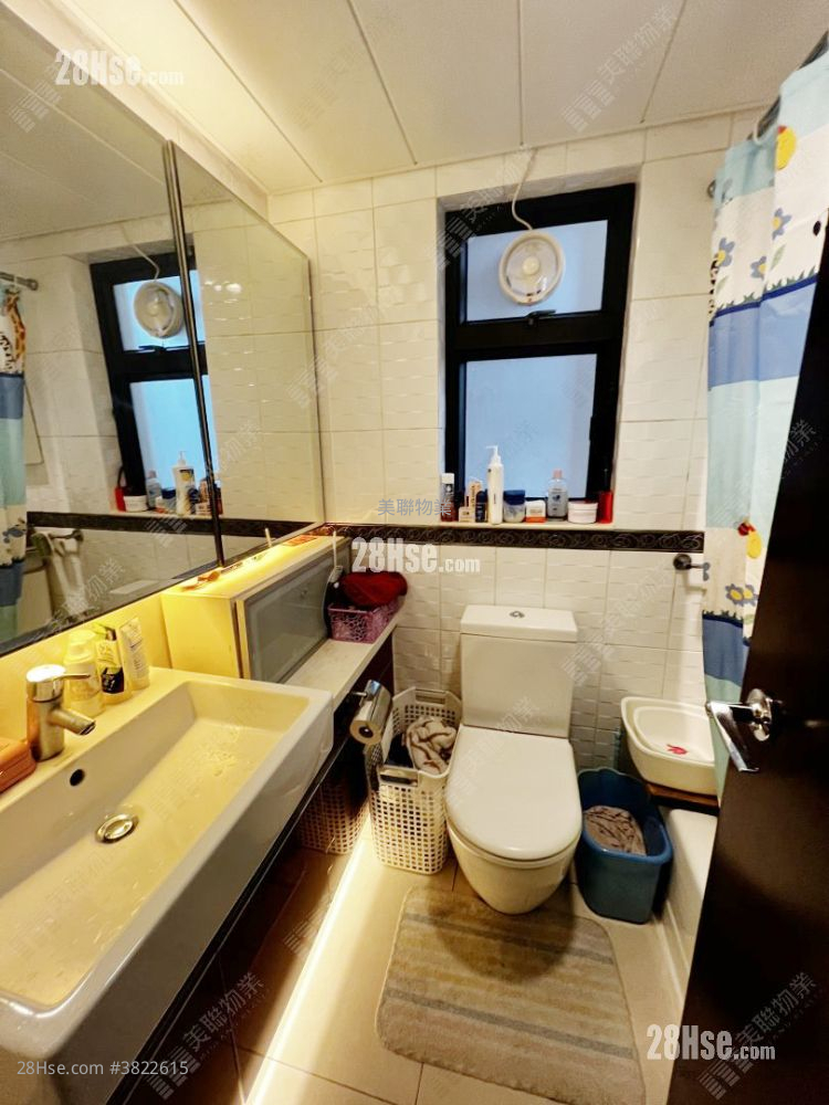 Royal Green Sell 4 Bedrooms , 2 Bathrooms 690 ft²