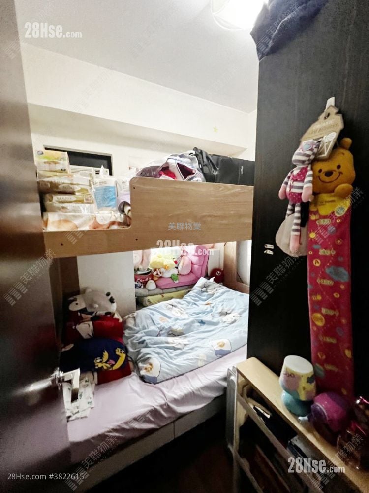 Royal Green Sell 4 Bedrooms , 2 Bathrooms 690 ft²