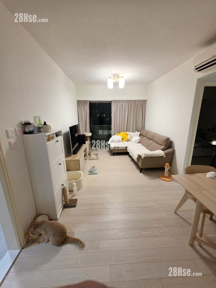 Bellagio Sell 2 Bedrooms , 1 Bathroom 515 ft²