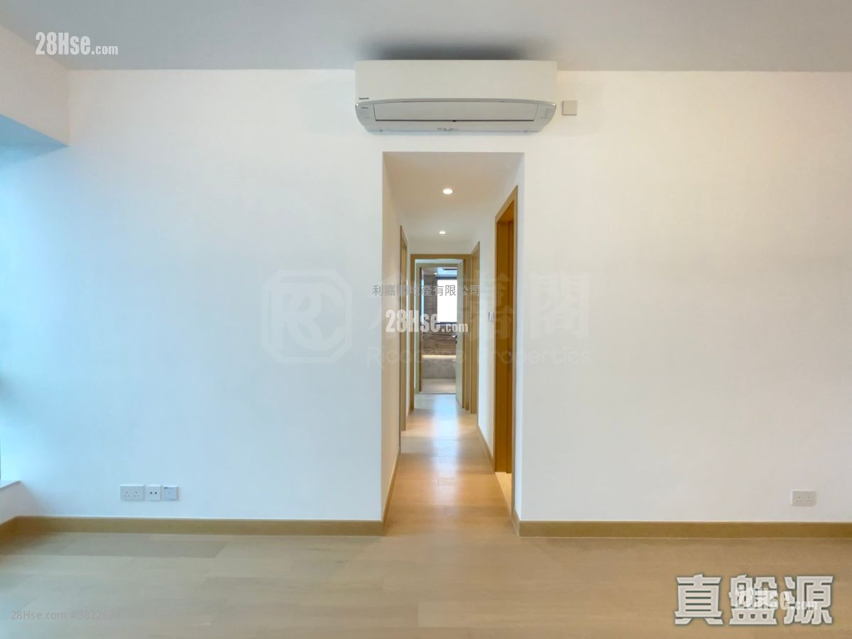 Montara Sell 3 Bedrooms , 2 Bathrooms 775 ft²