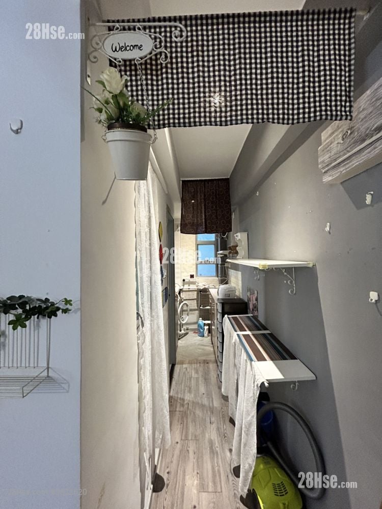 金輝樓 租盤 1 房 , 1 浴室 343 平方呎