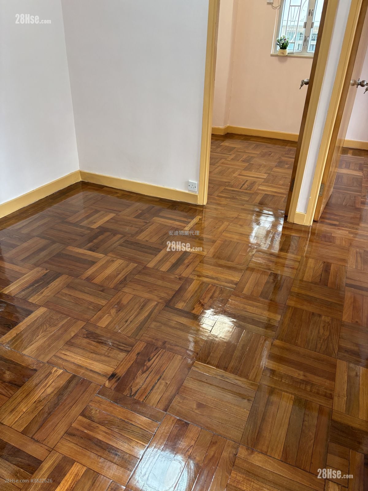 耀昌大廈 租盤 3 房 , 1 浴室 559 平方呎