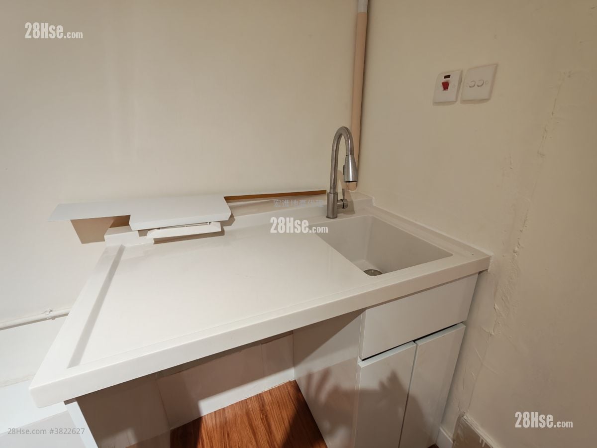 Yee Tak Factory Building Rental