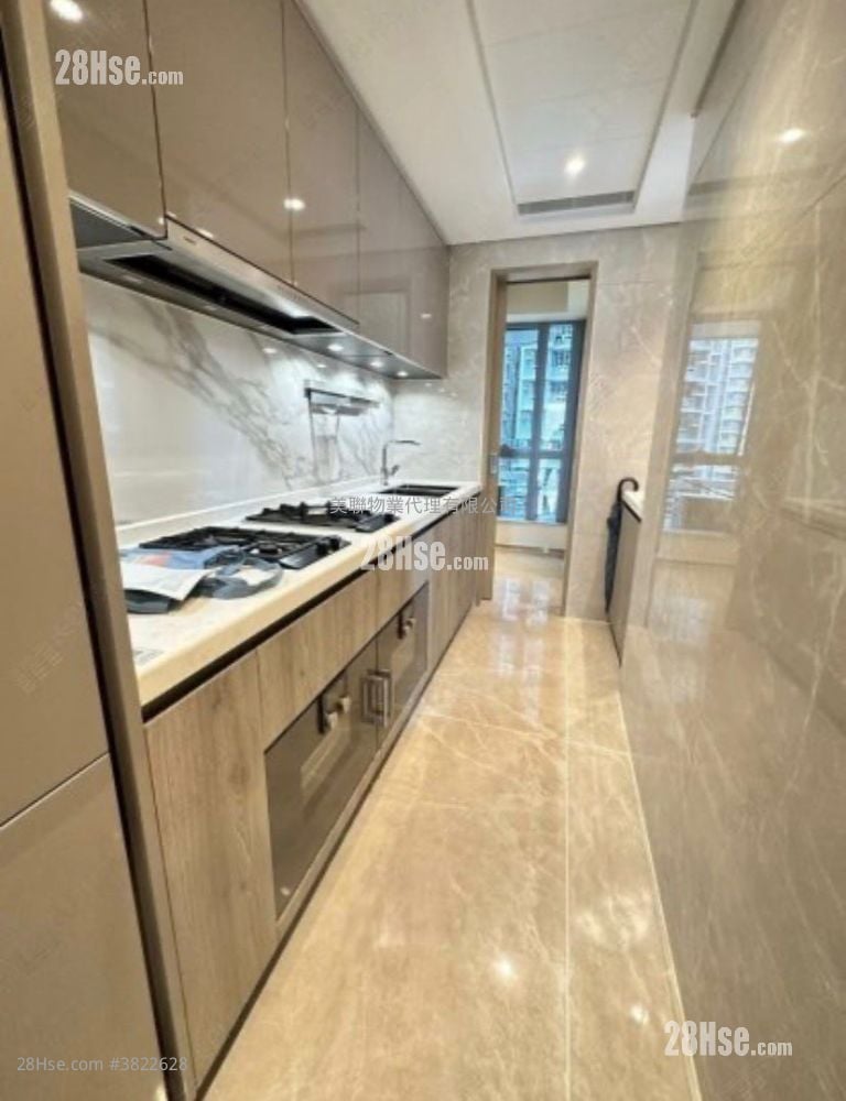 維港滙 售盤 3 房 , 3 浴室 795 平方呎