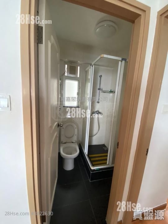 Lei King Wan Sell 3 Bedrooms , 2 Bathrooms 739 ft²