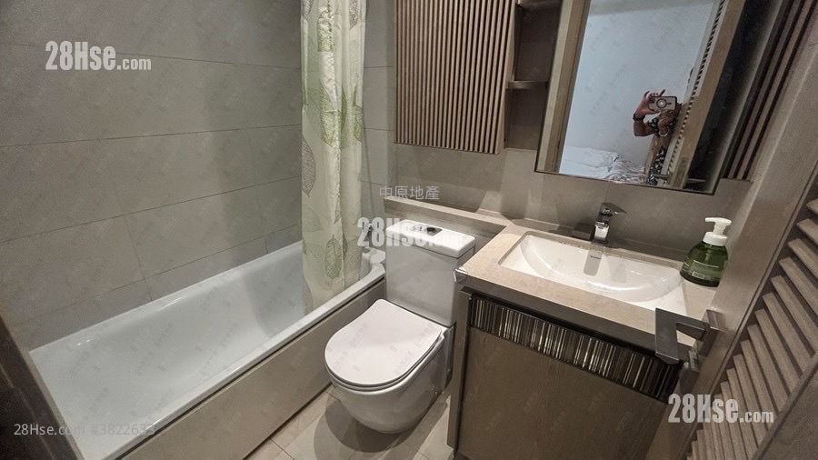 Wetland Seasons Park Sell 5+ Bedrooms , 2 Bathrooms 816 ft²