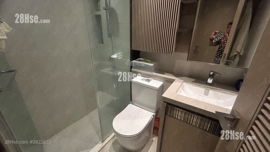 Wetland Seasons Park Sell 5+ Bedrooms , 2 Bathrooms 816 ft²