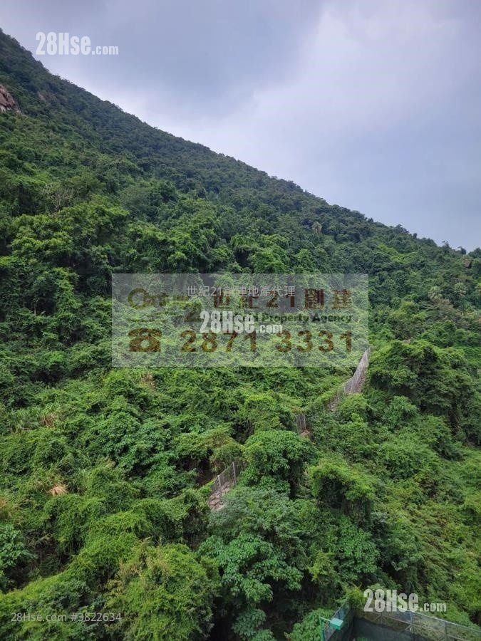 Scenecliff Rental 3 Bedrooms , 2 Bathrooms 765 ft²