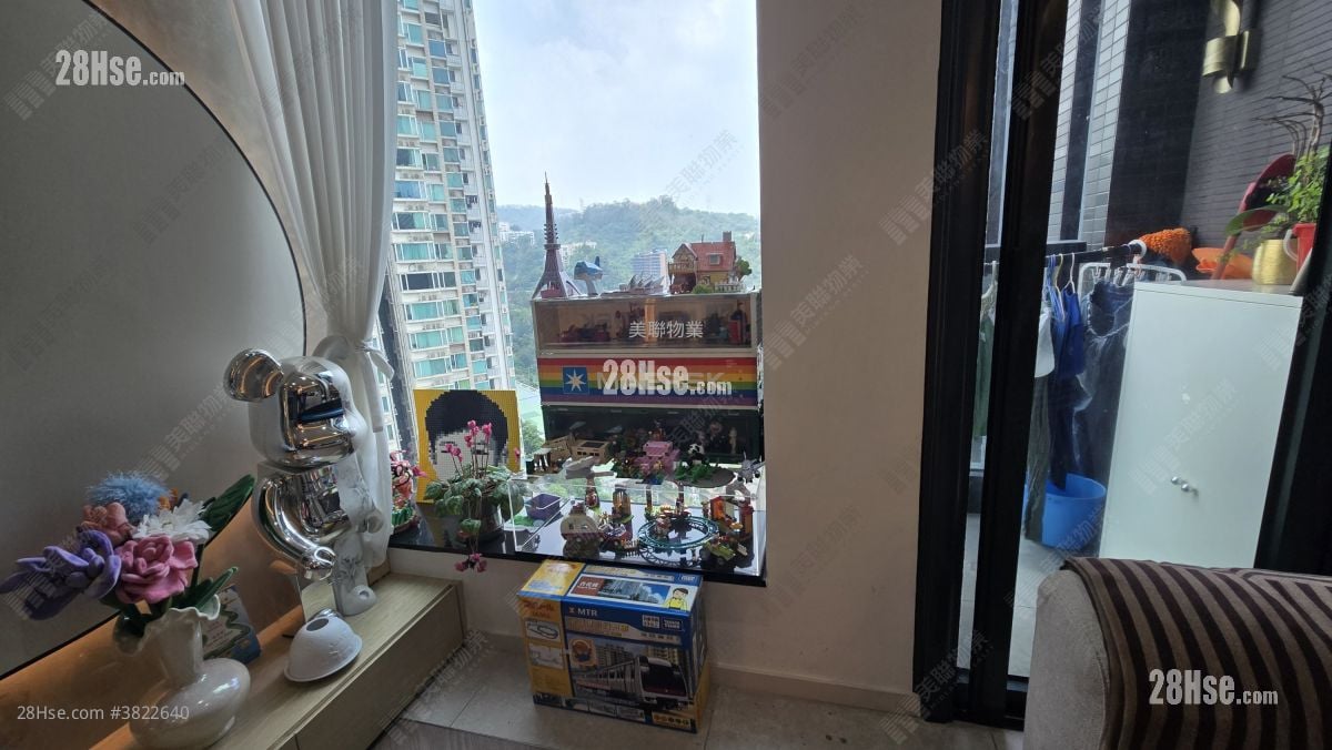 柏傲莊 售盤 3 房 , 2 浴室 671 平方呎