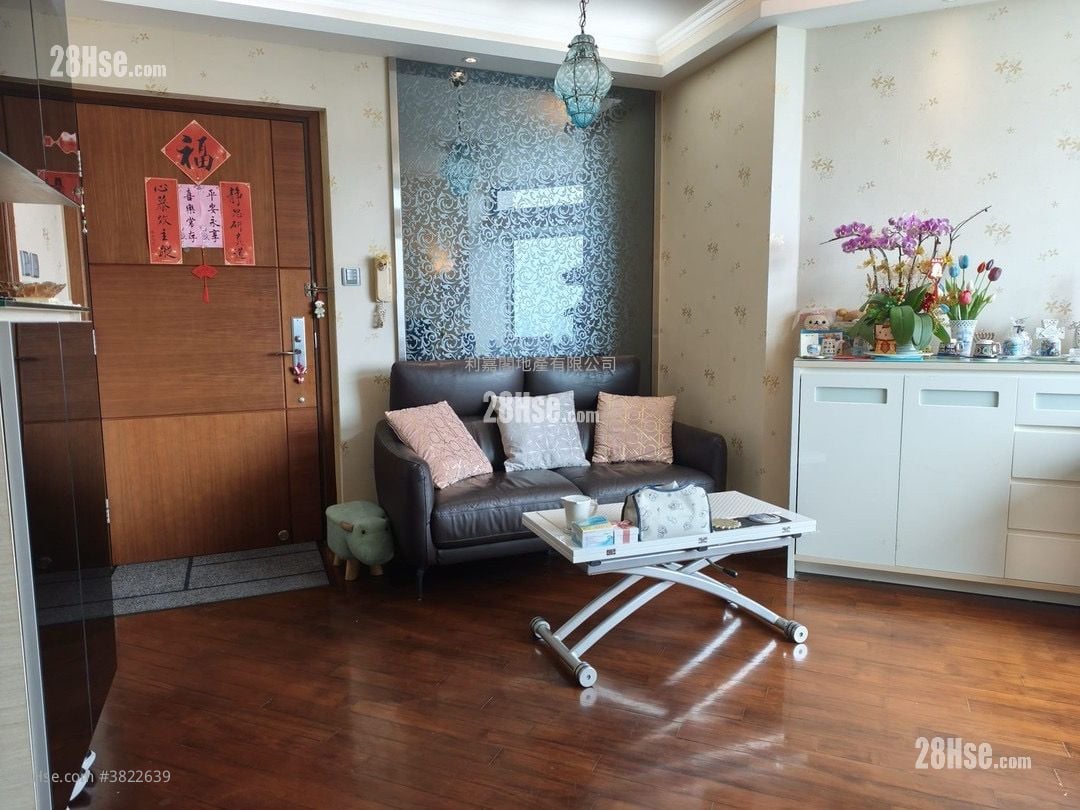 Grand Horizon Sell 2 Bedrooms 451 ft²