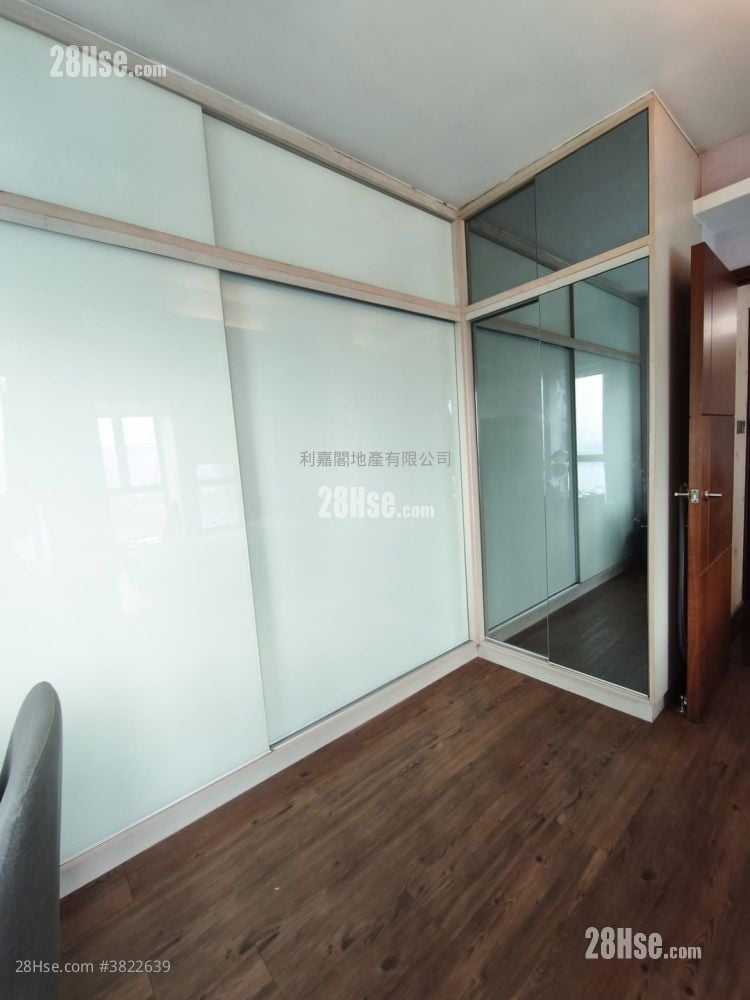 Grand Horizon Sell 2 Bedrooms 451 ft²