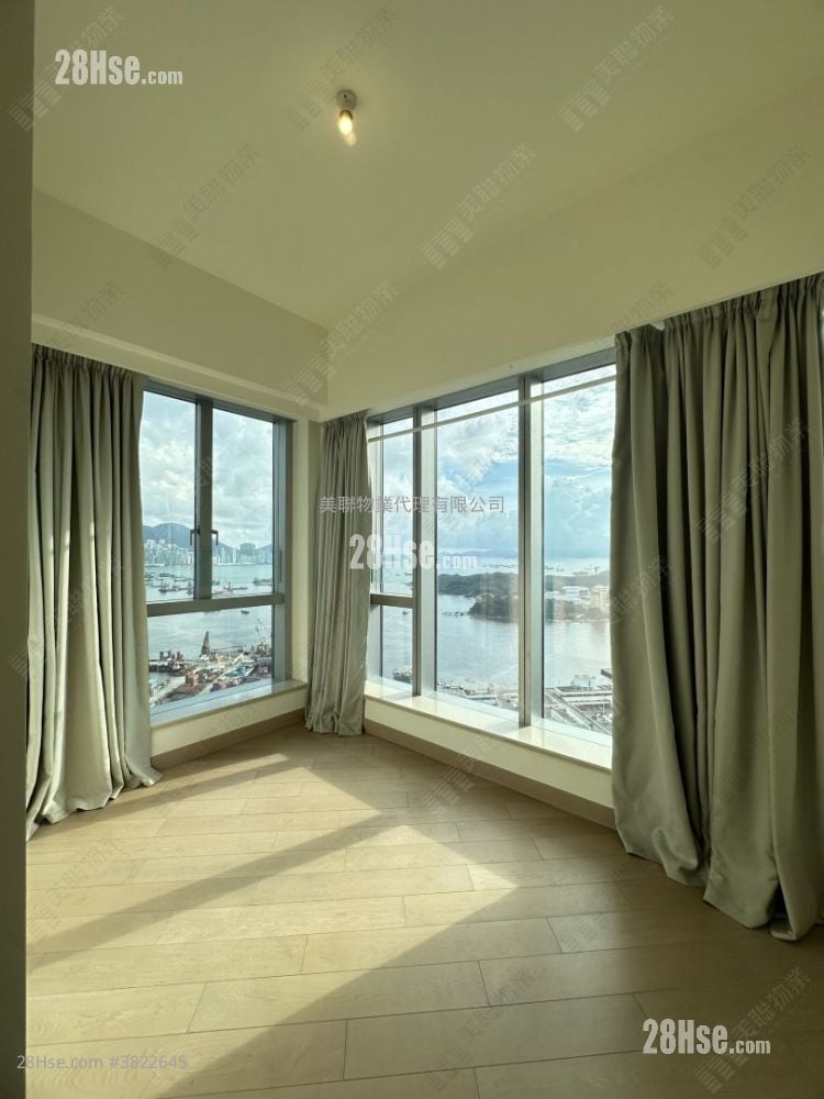 Cullinan West Sell 4 Bedrooms 1,327 ft²