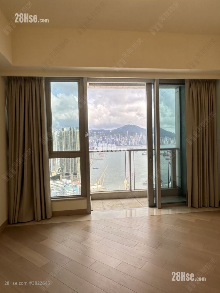 Cullinan West Sell 4 Bedrooms 1,327 ft²