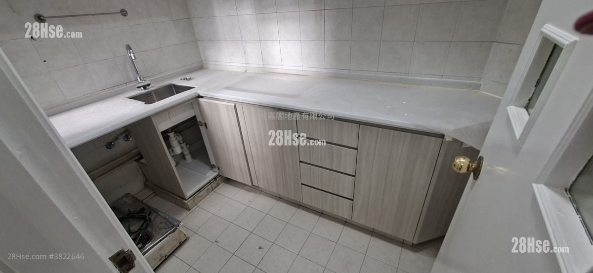 Hang King Garden Rental 3 Bedrooms , 1 Bathroom 525 ft²