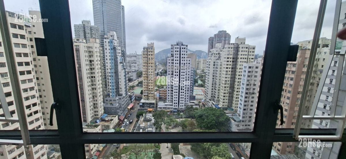 Hang King Garden Rental 3 Bedrooms , 1 Bathroom 525 ft²