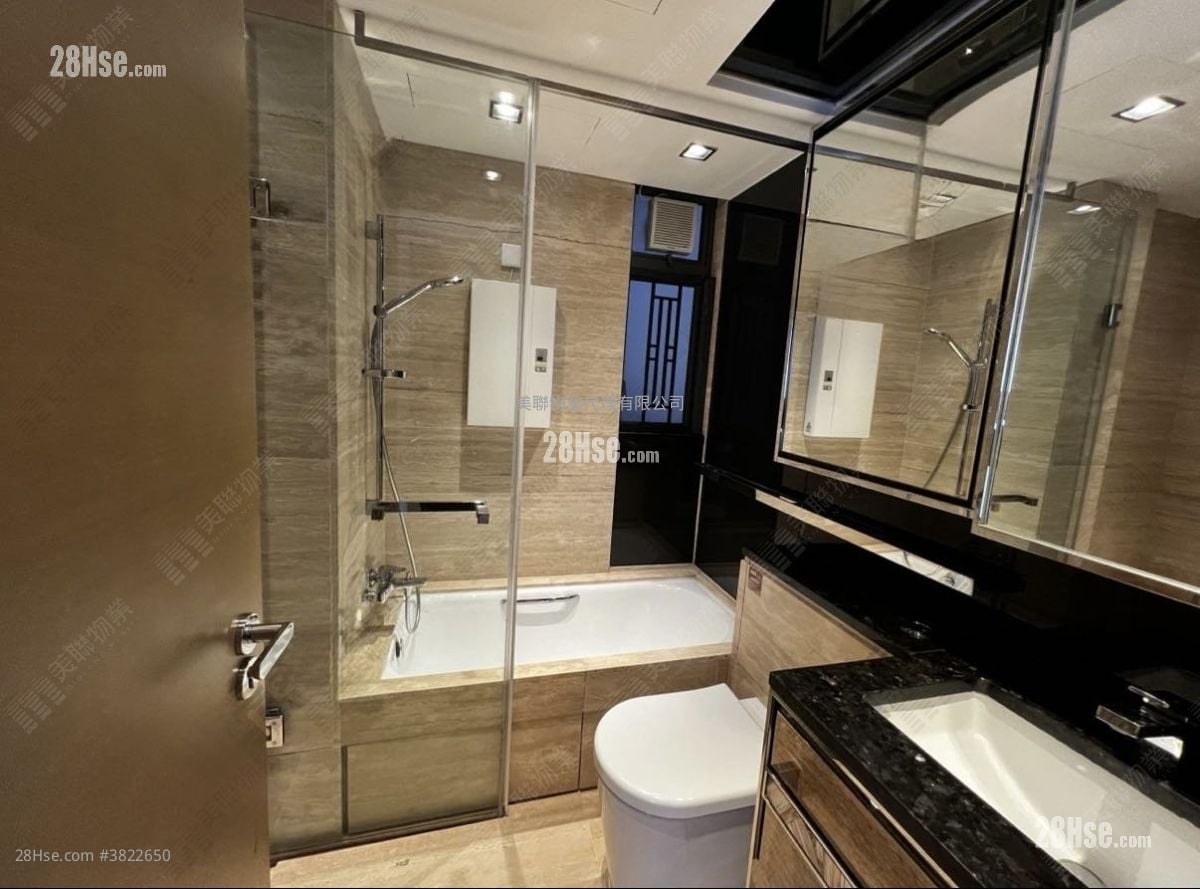 The Wings Sell 3 Bedrooms , 2 Bathrooms 700 ft²