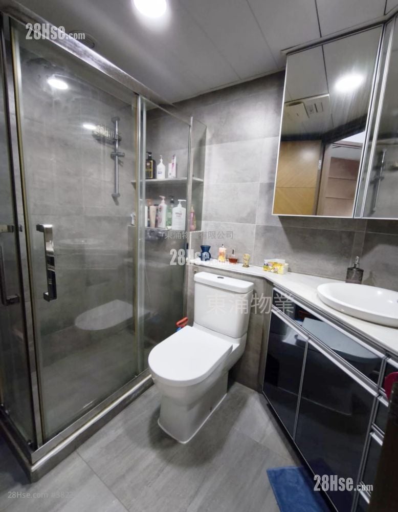 映灣園 售盤 3 房 , 2 浴室 940 平方呎