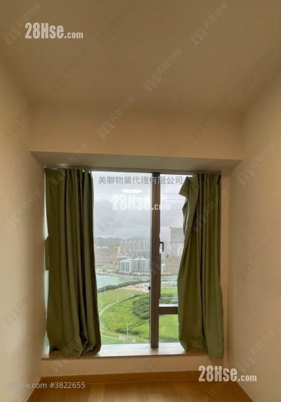 Malibu Sell 2 Bedrooms , 1 Bathroom 576 ft²