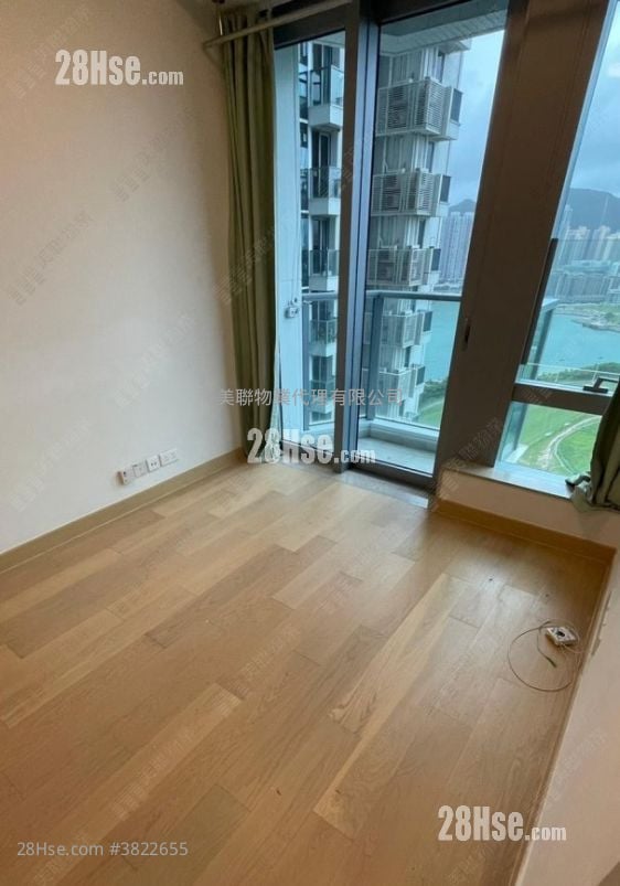 Malibu Sell 2 Bedrooms , 1 Bathroom 576 ft²