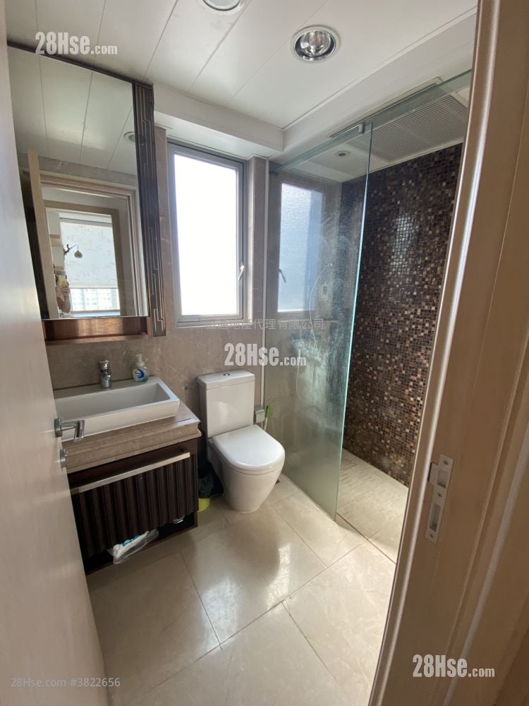 晓峯 租盘 3 房 , 2 浴室 694 平方尺