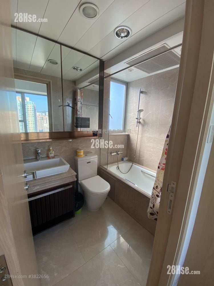 晓峯 租盘 3 房 , 2 浴室 694 平方尺