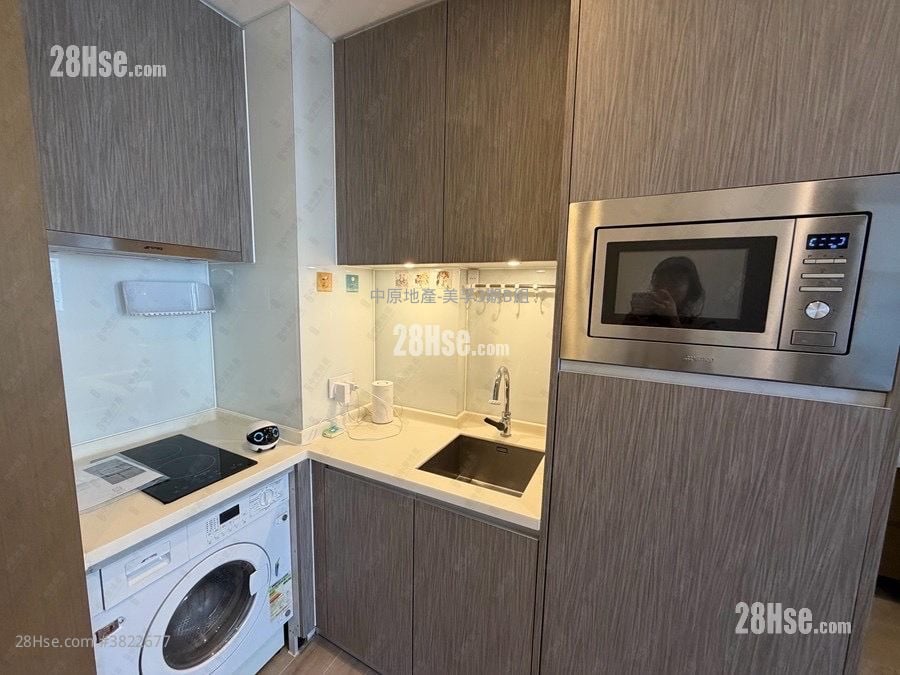 傲凯 售盘 1 房 299 平方尺