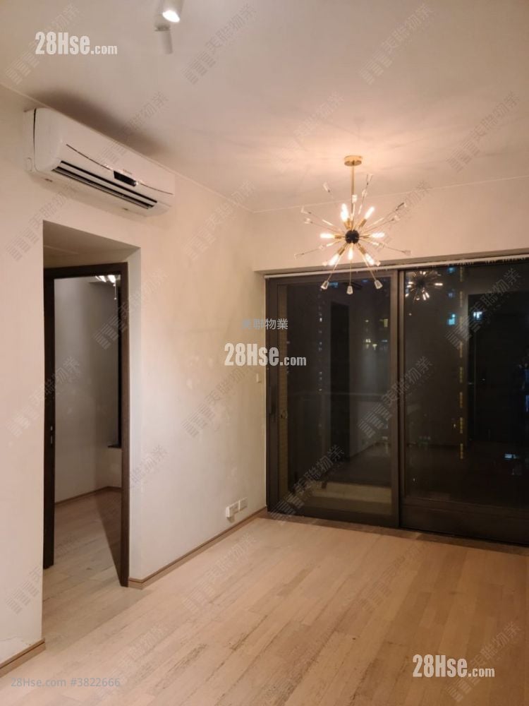 Green Code Sell 2 Bedrooms 459 ft²