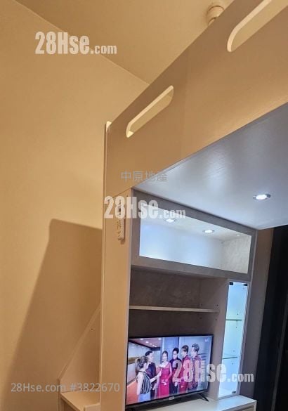 One Innovale 售盘 开放式间隔 , 1 浴室 195 平方尺