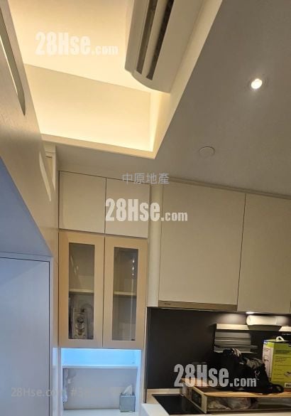 One Innovale 售盘 开放式间隔 , 1 浴室 195 平方尺