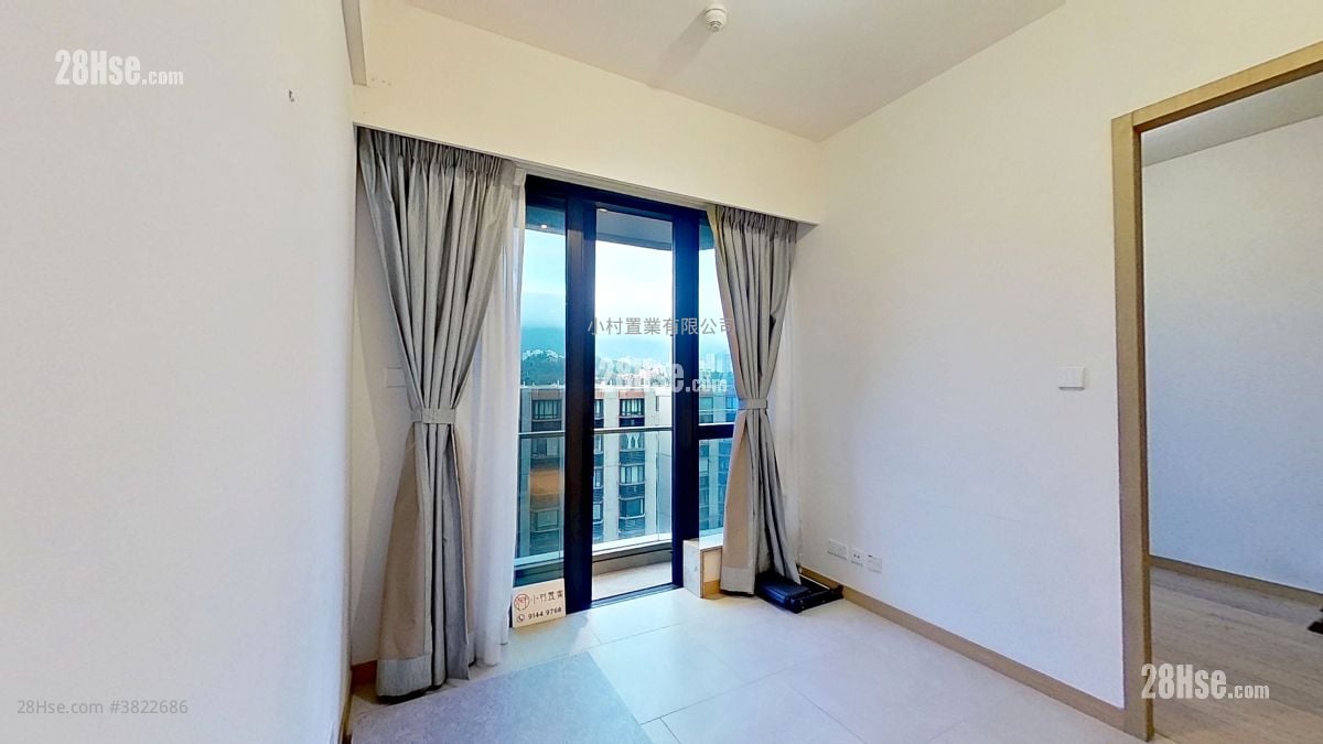 厅: 瀚名 售盘 1 房 , 1 浴室 319 平方尺