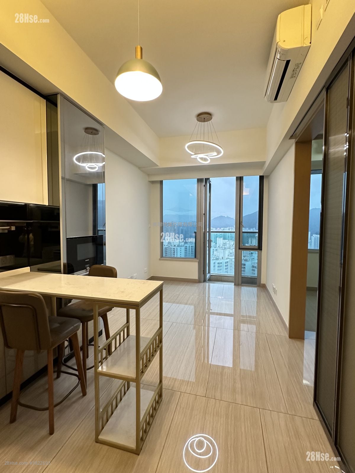 Cullinan West Rental 1 Bedroom , 1 Bathroom 350 ft²