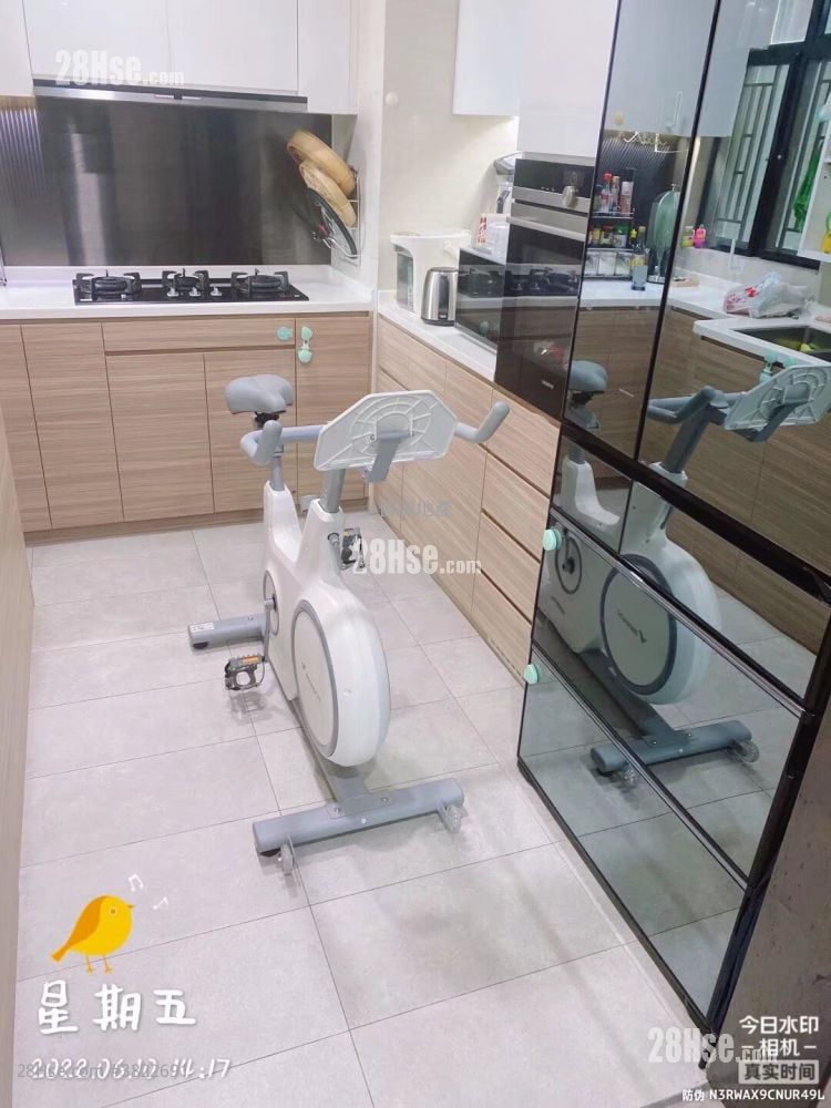 翠峰小筑 售盘 3 房 , 2 浴室 825 平方尺