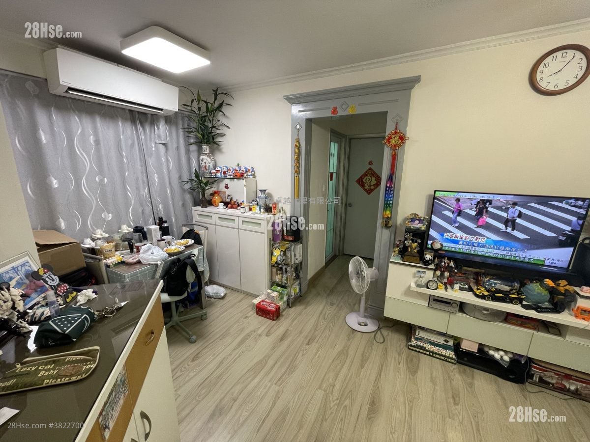 嘉湖山庄 售盘 2 房 , 1 浴室 449 平方尺