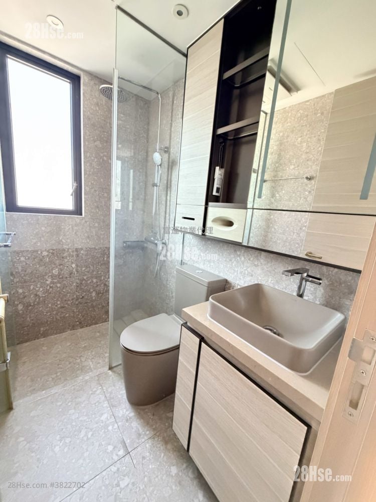 單幢樓房 租盤 1 房 , 1 浴室 320 平方呎