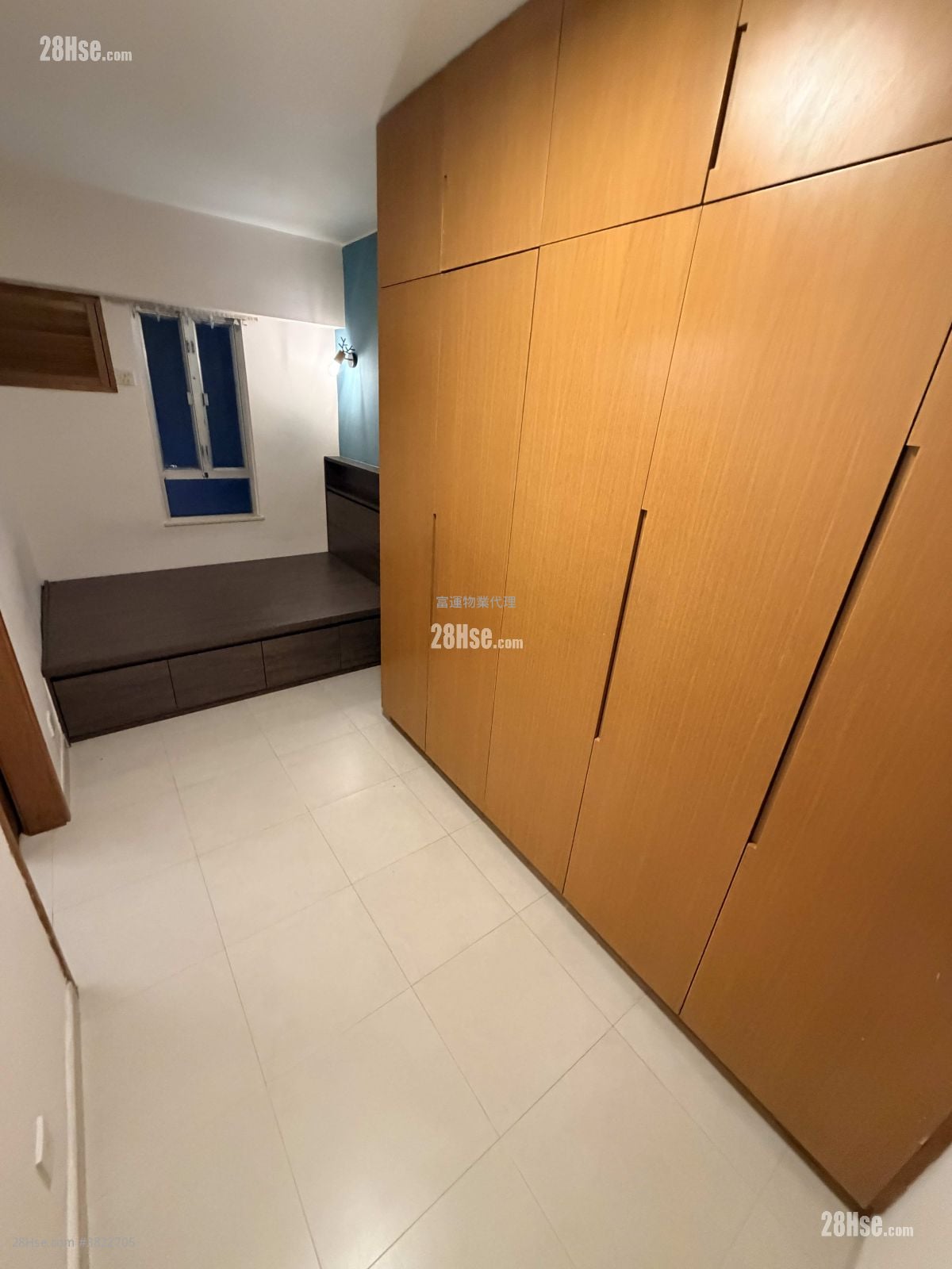 单幢楼房 售盘 1 房 , 1 浴室 318 平方尺