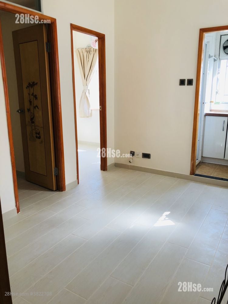 福和大樓 租盤 2 房 , 1 浴室 240 平方呎